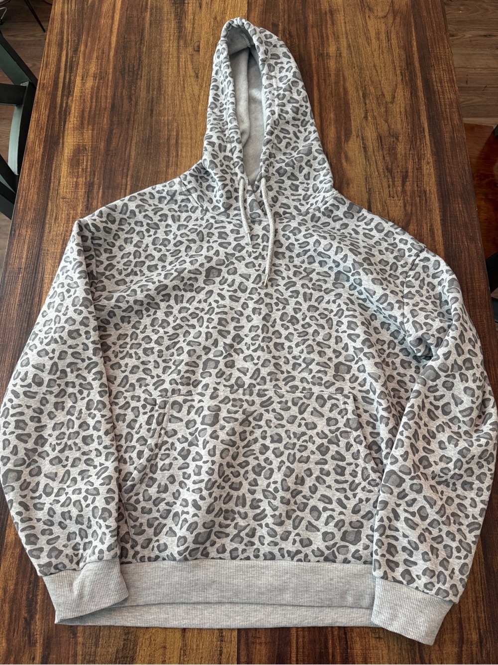 SHEIN Gray Leopard Print Pullover Hoodie